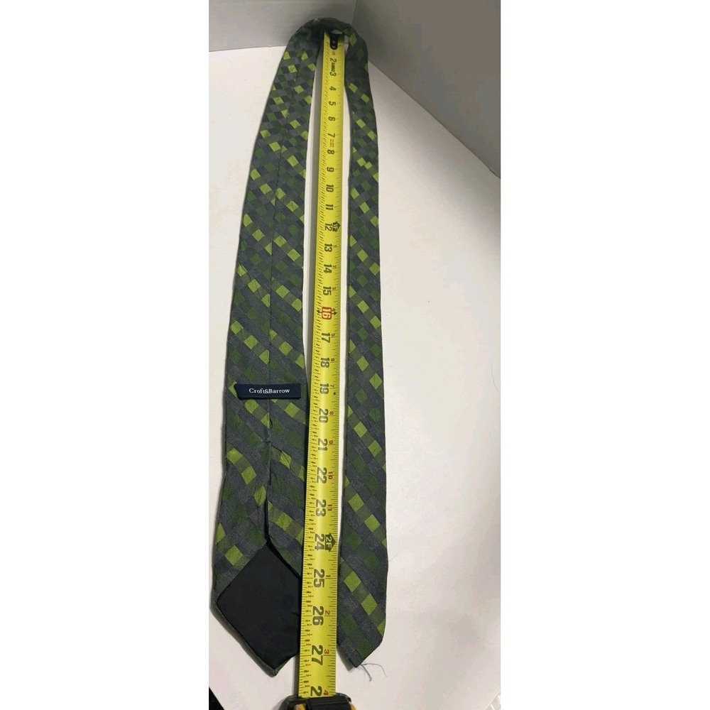 Croft & Barrow Mens Silk Blend Geometric Check Necktie Green Grey Hand Made - Picture 6 of 6